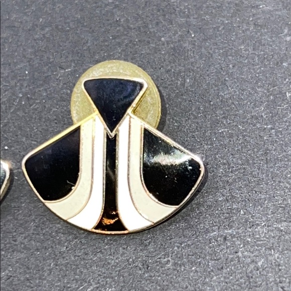 Samuel Huang enamel earrings - Picture 4 of 5